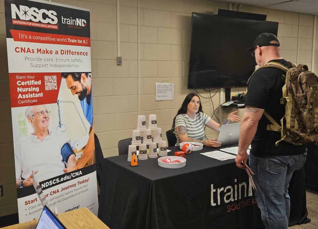 US Employers Cut 23,000 Jobs in July as Small Businesses Strain Under High Costs