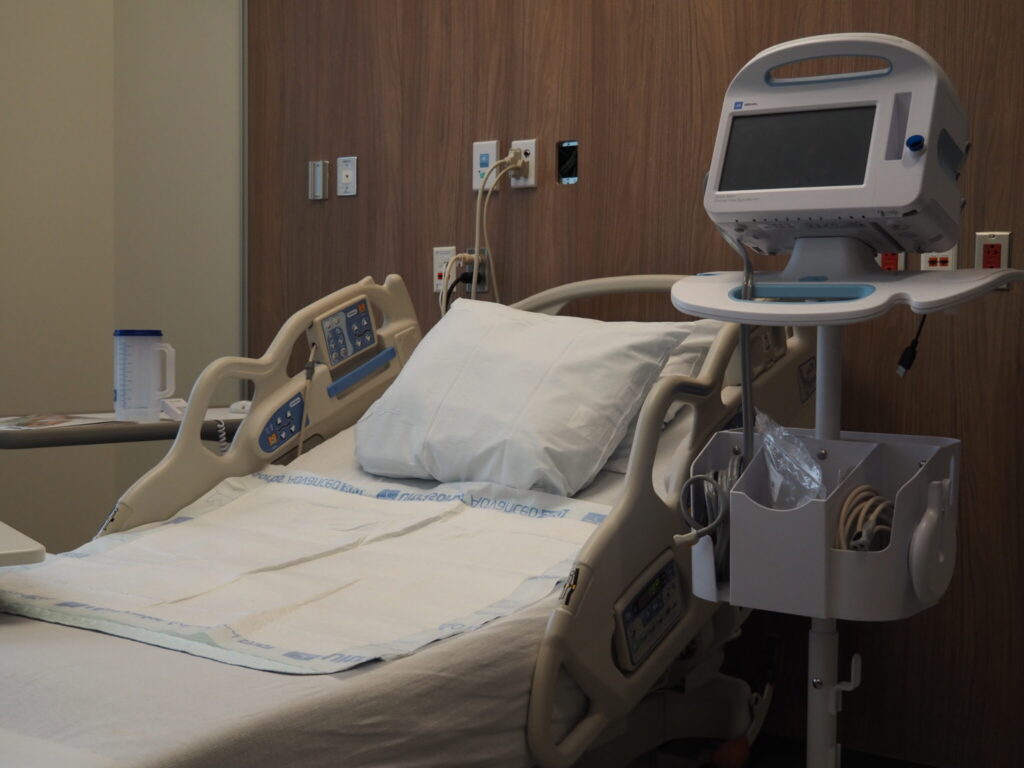 Drug-Resistant Fungal Infection Spreads Across 28 States, Posing Ongoing Threat to Vulnerable Patients